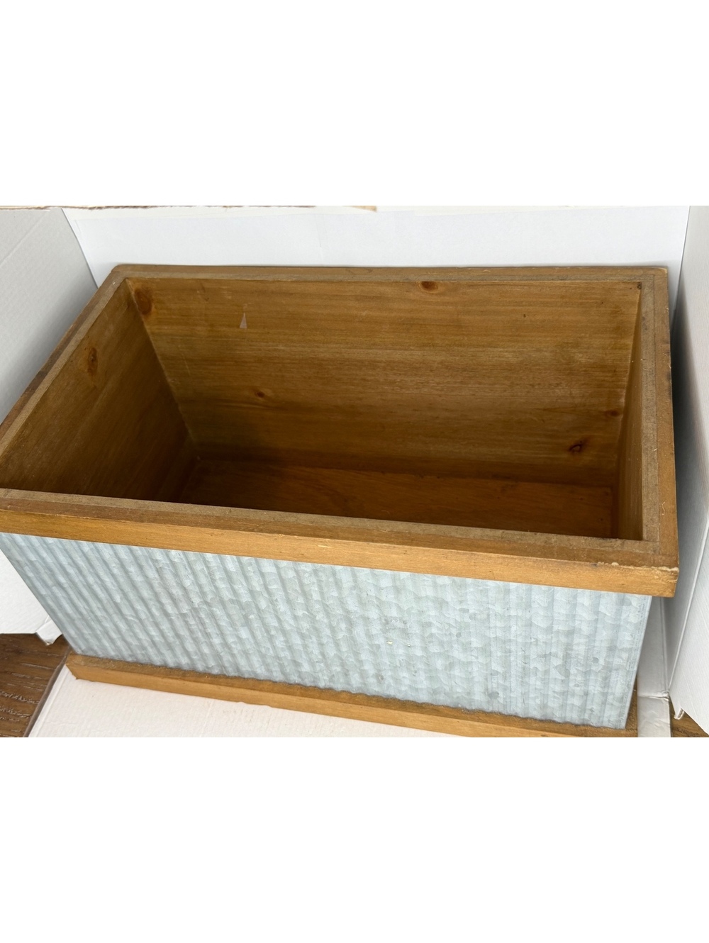 Crate - Picture 2 of 5